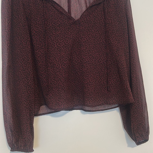 Abercrombie & Fitch Sheer Maroon Leopard Print Top, Small - Picture 3 of 11